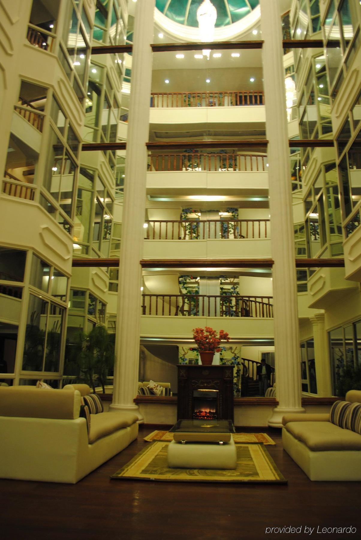 R.J.Resorts Darjeeling  Interior foto