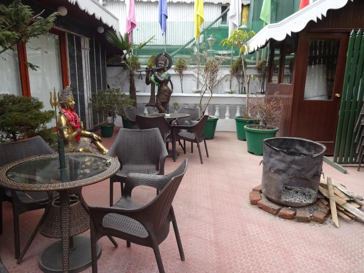R.J.Resorts Darjeeling  Exterior foto