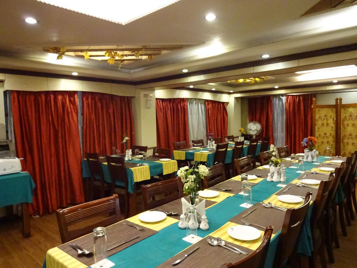 R.J.Resorts Darjeeling  Exterior foto